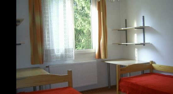 Cimra v dvoposteljni sobi